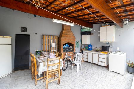 Casa à venda com 181m², 3 quartos e 2 vagas Casa à venda com 181m², 3 quartos e 2 vagasQuintal Gourmet