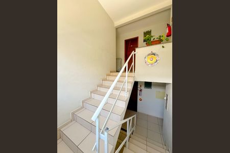 Apartamento para alugar com 51m², 2 quartos e 1 vagaHall social