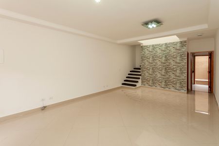 Casa à venda com 125m², 3 quartos e 2 vagasSala