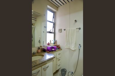 Apartamento à venda com 125m², 3 quartos e 3 vagasBanheiro da Suíte