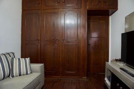 Apartamento à venda com 125m², 3 quartos e 3 vagasQuarto 1