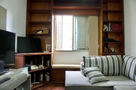 Apartamento à venda com 125m², 3 quartos e 3 vagasQuarto 1