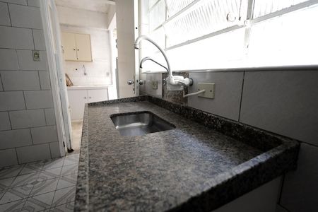 Casa para alugar com 110m², 2 quartos e 3 vagasCozinha