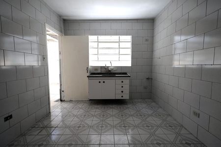 Casa para alugar com 110m², 2 quartos e 3 vagasCozinha