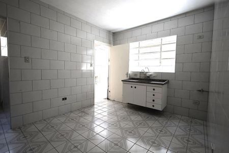Casa para alugar com 110m², 2 quartos e 3 vagasCozinha
