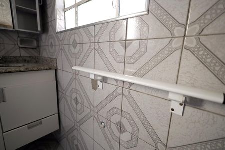 Casa para alugar com 110m², 2 quartos e 3 vagasBanheiro Social