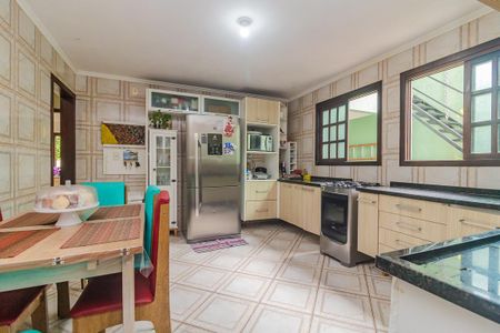 Casa à venda com 247m², 5 quartos e 3 vagasCozinha