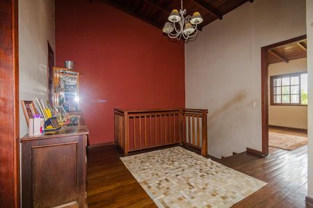 Sala do segundo andar de casa à venda com 5 quartos, 247m² em Cavalhada, Porto Alegre