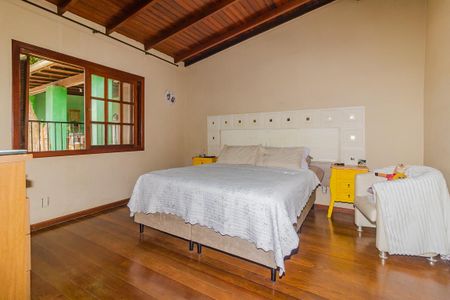 Casa à venda com 247m², 5 quartos e 3 vagasQuarto 4
