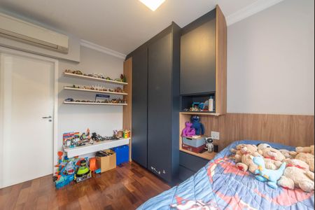Apartamento à venda com 135m², 4 quartos e 3 vagasSuite 1