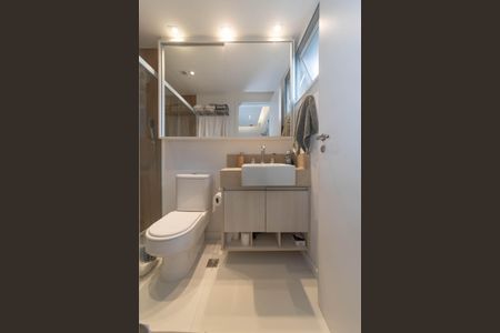 Apartamento à venda com 135m², 4 quartos e 3 vagasSuite 3 - Closet