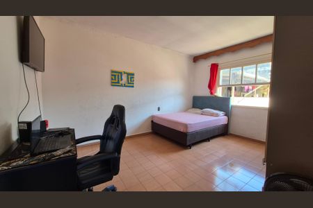 Casa à venda com 3 quartos, 220m² em Jardim Cambui, Santo André