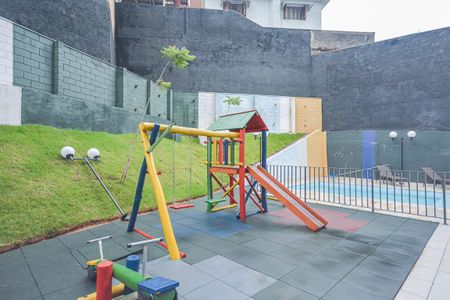 Apartamento para alugar com 38m², 2 quartos e sem vagaÁrea comum - Playground