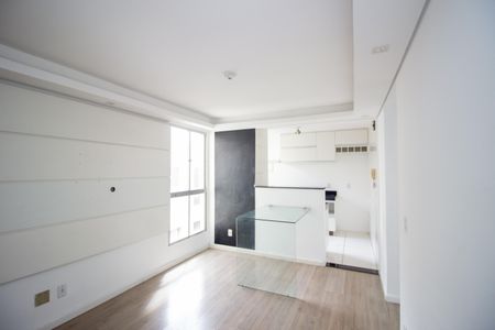 Sala de apartamento para alugar com 2 quartos, 45m² em Alvorada, Contagem