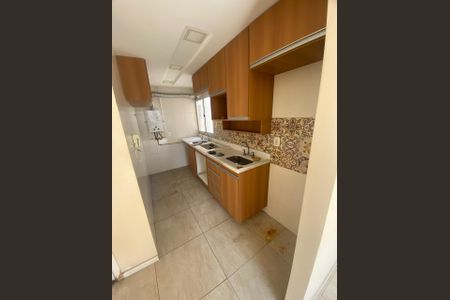 Cozinha de apartamento para alugar com 2 quartos, 44m² em Padre Miguel, Rio de Janeiro