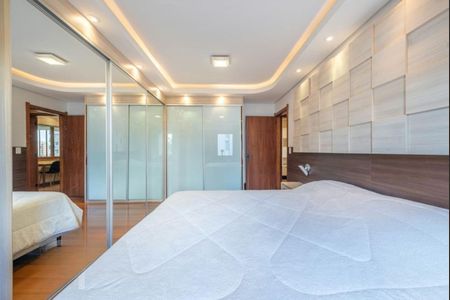 Apartamento à venda com 153m², 2 quartos e 2 vagas Apartamento à venda com 153m², 2 quartos e 2 vagasFoto 01