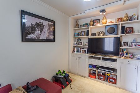 Apartamento à venda com 152m², 4 quartos e 2 vagasQuarto 4