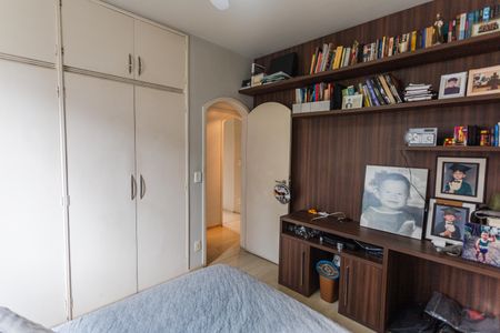 Apartamento à venda com 152m², 4 quartos e 2 vagasQuarto 3