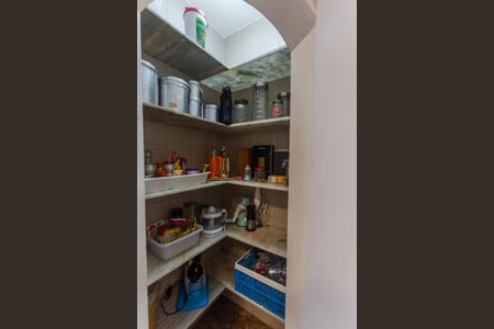 Apartamento à venda com 152m², 4 quartos e 2 vagasDespensa 