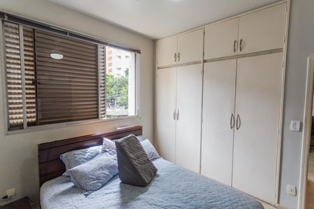 Apartamento à venda com 152m², 4 quartos e 2 vagasQuarto 3