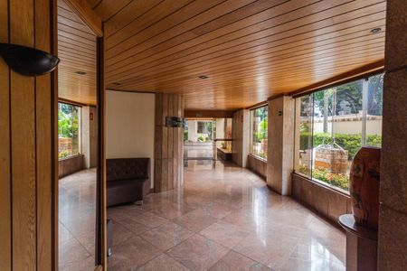 Apartamento à venda com 152m², 4 quartos e 2 vagasHall de entrada