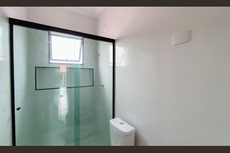 Casa à venda com 120m², 3 quartos e 3 vagas Casa à venda com 120m², 3 quartos e 3 vagasBanheiro