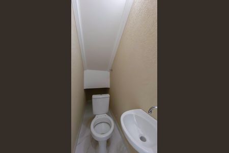 Casa à venda com 120m², 3 quartos e 3 vagas Casa à venda com 120m², 3 quartos e 3 vagasLavabo