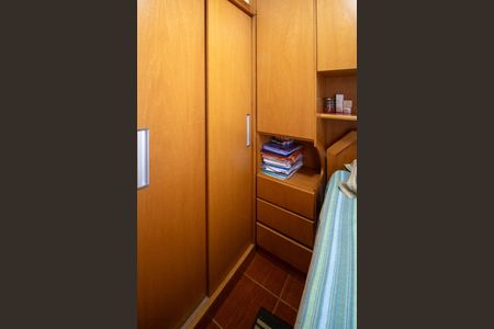 Apartamento para alugar com 76m², 3 quartos e 2 vagasQuarto 2