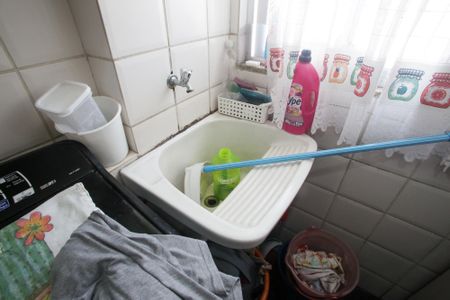 Apartamento à venda com 79m², 2 quartos e 1 vagaÁrea de Serviço