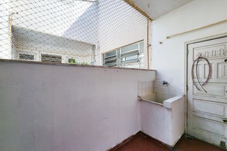 Apartamento à venda com 99m², 3 quartos e sem vagaÁrea de Serviço 