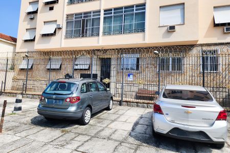 Apartamento à venda com 99m², 3 quartos e sem vagaFachada 