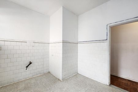 Apartamento à venda com 99m², 3 quartos e sem vagaCozinha 