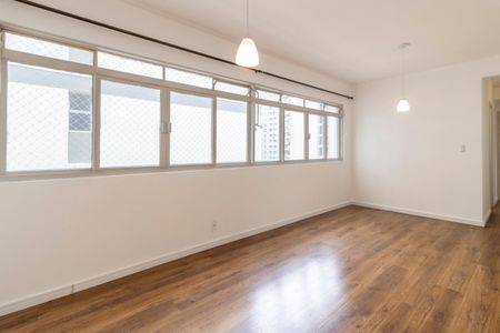 Sala de apartamento para alugar com 2 quartos, 80m² em Indianópolis, São Paulo