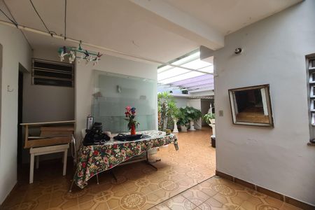 Casa para alugar com 500m², 5 quartos e sem vaga Casa para alugar com 500m², 5 quartos e sem vagaQuintal