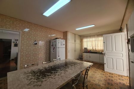 Casa para alugar com 500m², 5 quartos e sem vaga Casa para alugar com 500m², 5 quartos e sem vagaCozinha