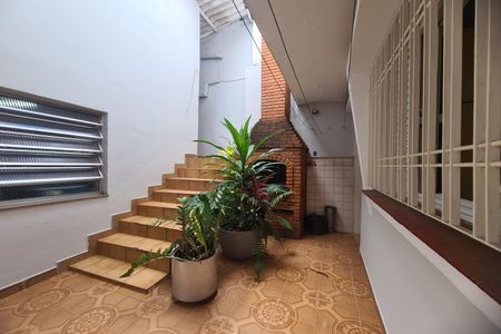 Casa para alugar com 500m², 5 quartos e sem vaga Casa para alugar com 500m², 5 quartos e sem vagaQuintal