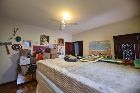 Casa para alugar com 500m², 5 quartos e sem vaga Casa para alugar com 500m², 5 quartos e sem vagaQuarto 3