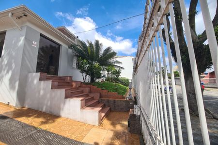 Casa para alugar com 500m², 5 quartos e sem vaga Casa para alugar com 500m², 5 quartos e sem vagaGaragem