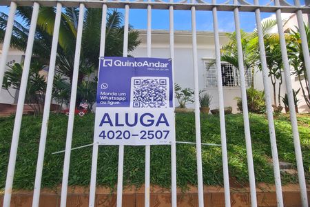 Casa para alugar com 500m², 5 quartos e sem vaga Casa para alugar com 500m², 5 quartos e sem vagaplaquinha