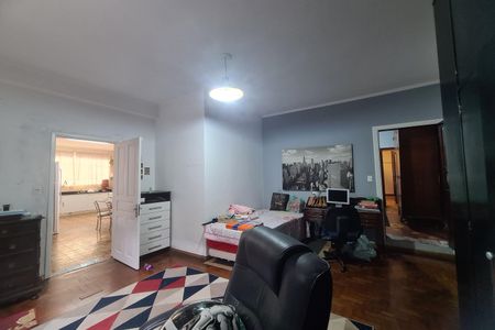 Casa para alugar com 500m², 5 quartos e sem vaga Casa para alugar com 500m², 5 quartos e sem vagaQuarto 2