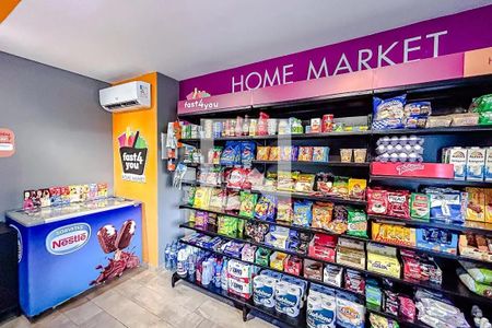 Apartamento à venda com 190m², 3 quartos e 1 vaga Apartamento à venda com 190m², 3 quartos e 1 vagaMercado