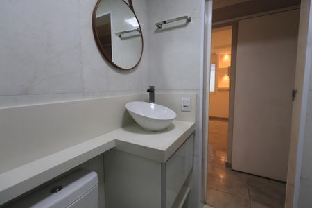 Apartamento à venda com 190m², 3 quartos e 1 vagaBanheiro Social