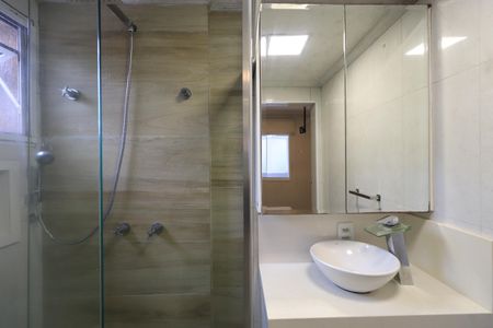 Apartamento à venda com 190m², 3 quartos e 1 vagaBanheiro da Suíte
