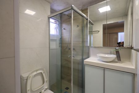 Apartamento à venda com 190m², 3 quartos e 1 vagaBanheiro da Suíte