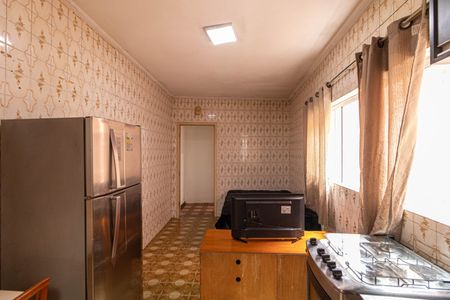 Quarto e Cozinha de casa para alugar com 1 quarto, 30m² em Vila Nhocuné, São Paulo