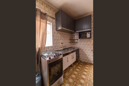 Casa para alugar com 30m², 1 quarto e sem vaga Casa para alugar com 30m², 1 quarto e sem vagaQuarto e Cozinha
