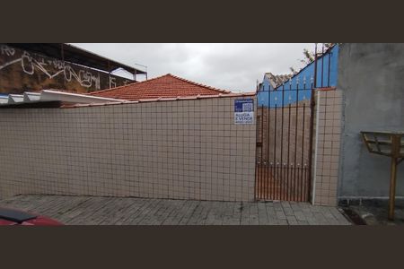 Casa para alugar com 55m², 1 quarto e 1 vagaFachada + placa