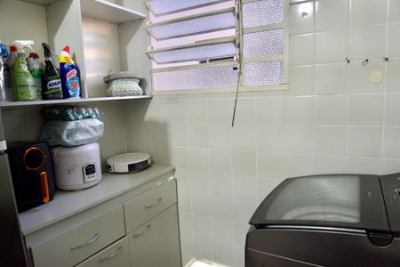 Apartamento à venda com 45m², 2 quartos e 1 vagaÁrea de Serviço