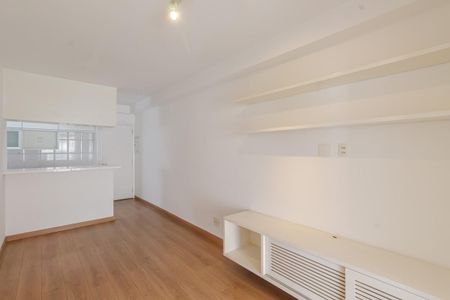 Sala de apartamento à venda com 2 quartos, 70m² em Vila Olímpia, São Paulo