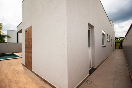 Casa de condomínio para alugar com 249m², 3 quartos e 4 vagas Casa de condomínio para alugar com 249m², 3 quartos e 4 vagasArea Externa